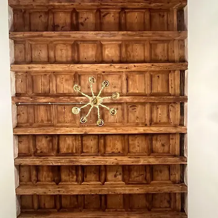 La Dama Finestra In Centro Apartment *