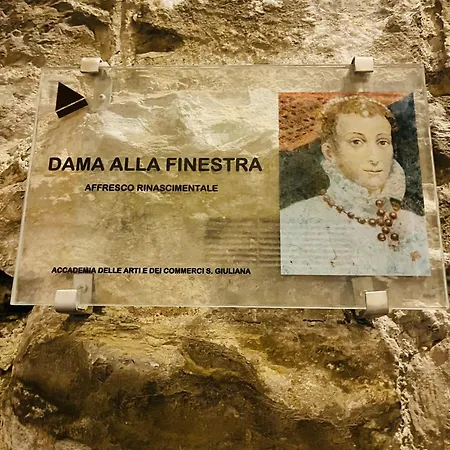 Apartamento La Dama Finestra In Centro *